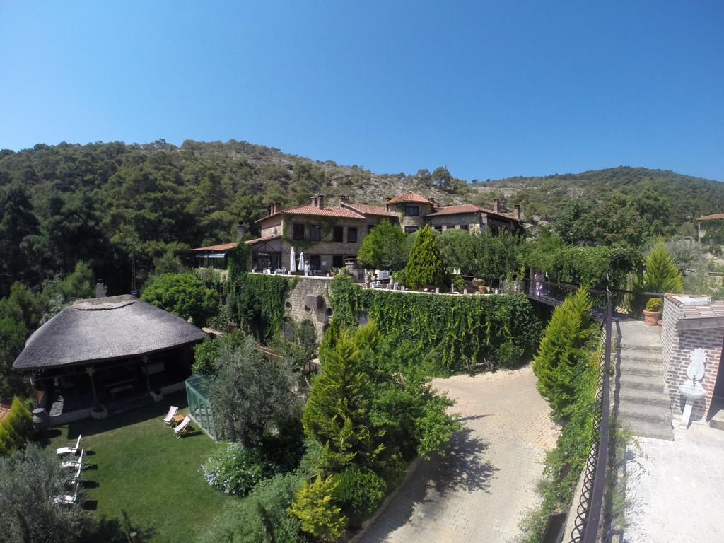 Manici Kasri Hotel Кючуккую Екстериор снимка