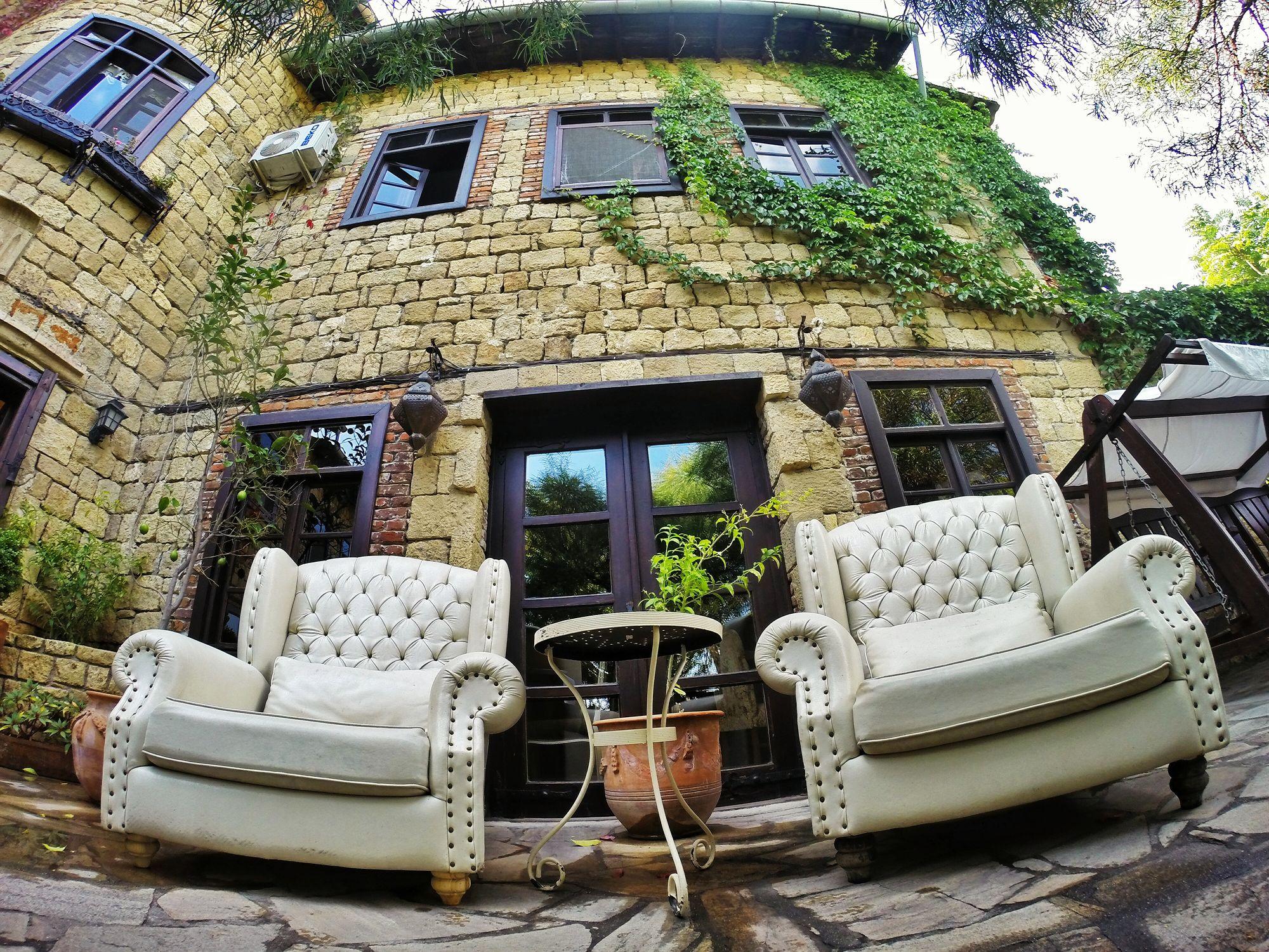 Manici Kasri Hotel Кючуккую Екстериор снимка