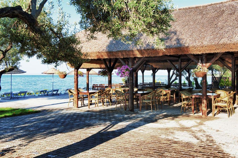 Manici Kasri Hotel Кючуккую Екстериор снимка