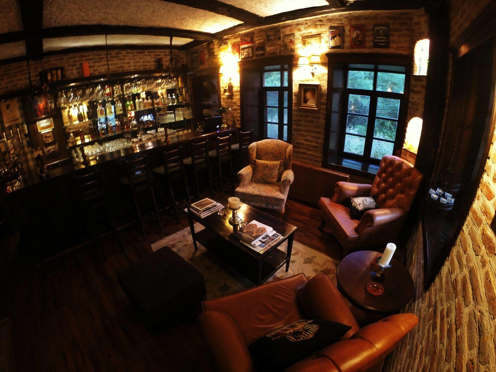 Manici Kasri Hotel Кючуккую Екстериор снимка