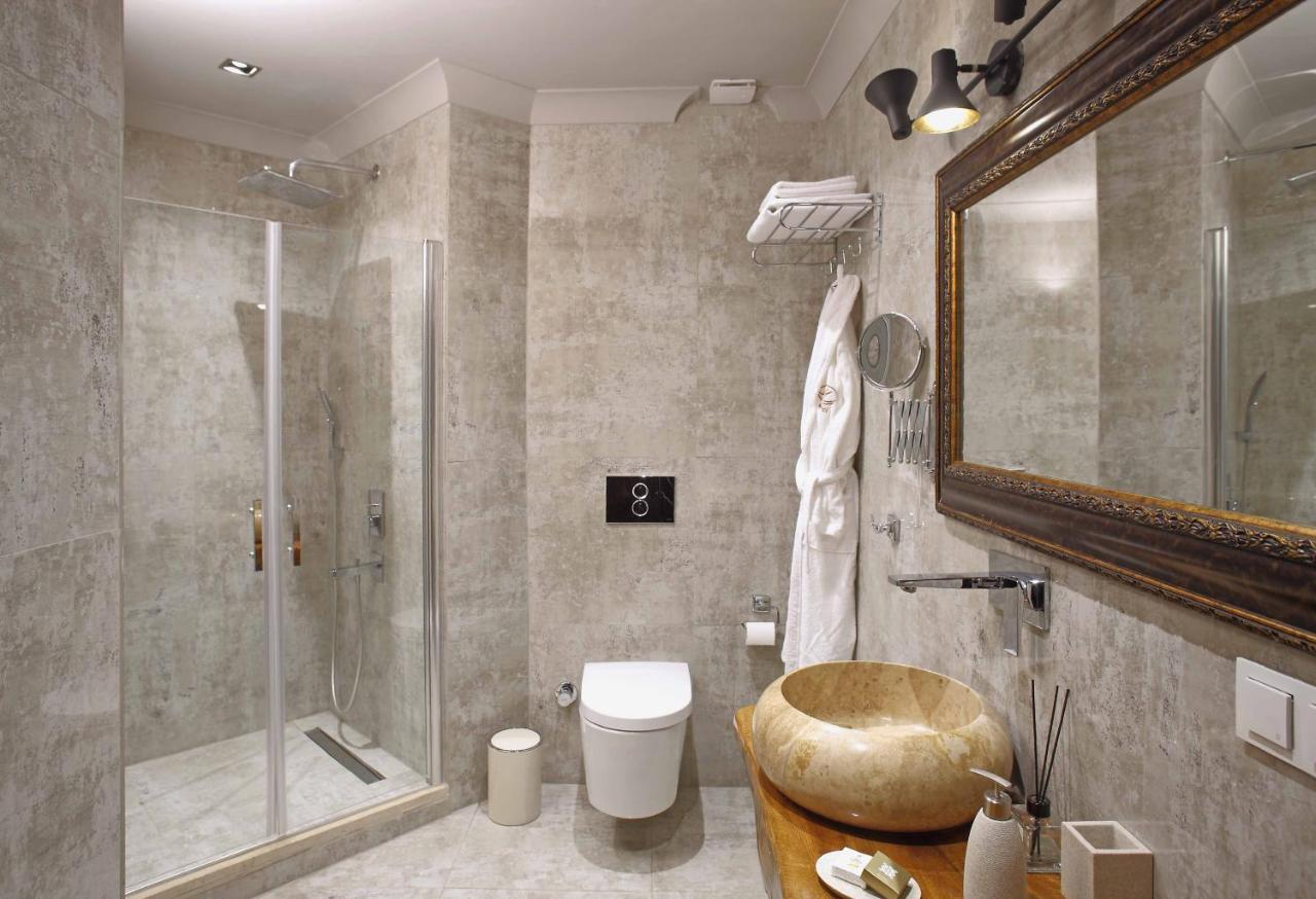 Manici Kasri Hotel Кючуккую Екстериор снимка