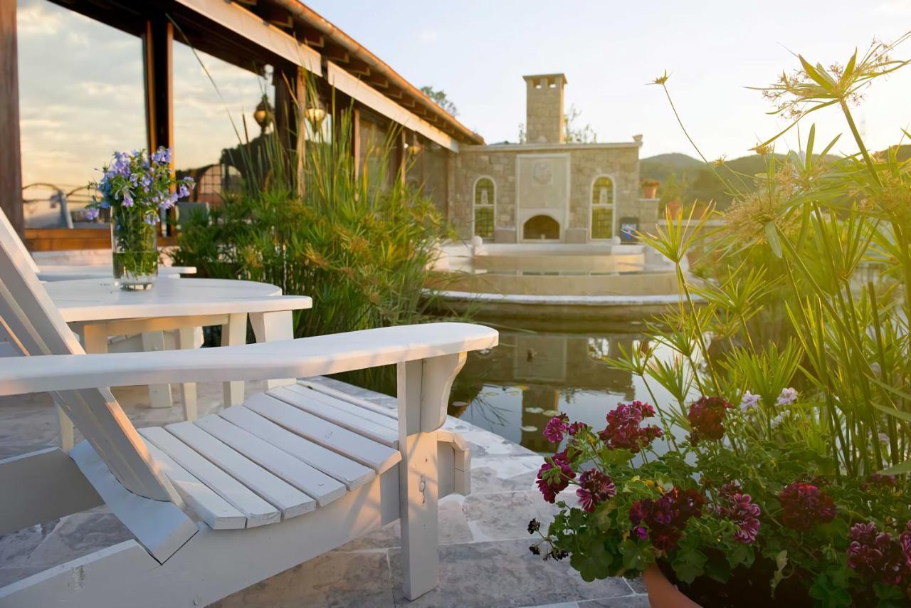 Manici Kasri Hotel Кючуккую Екстериор снимка